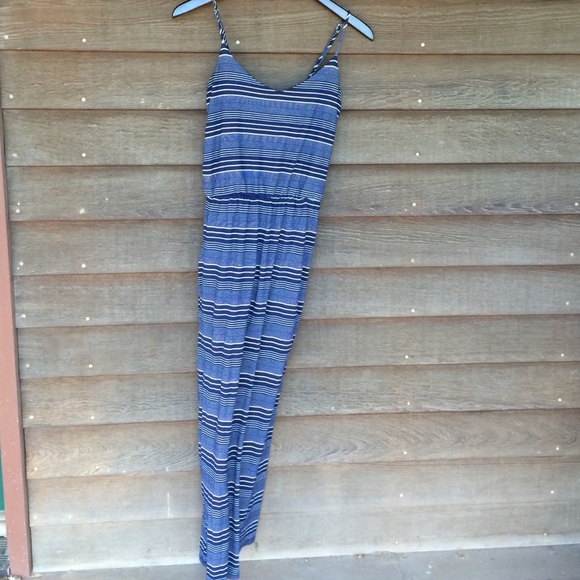 Maxi Dress with Pockets! On Sale!