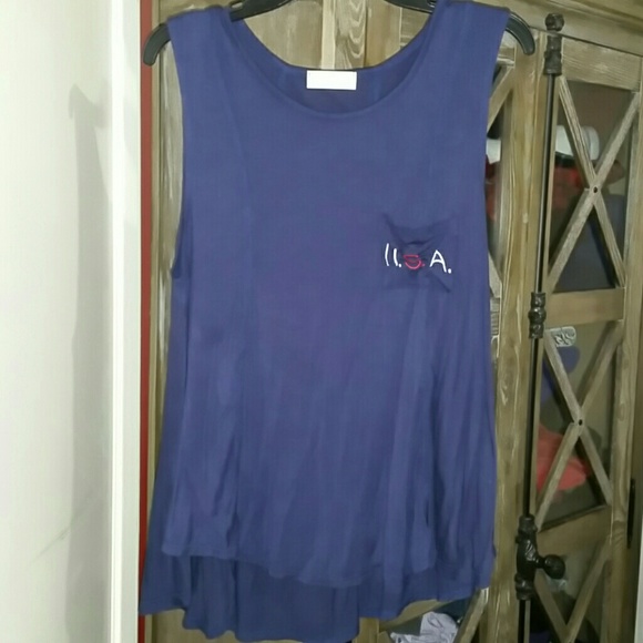 Blue USA Shirt perfect for 4th of July - Picture 2 of 4