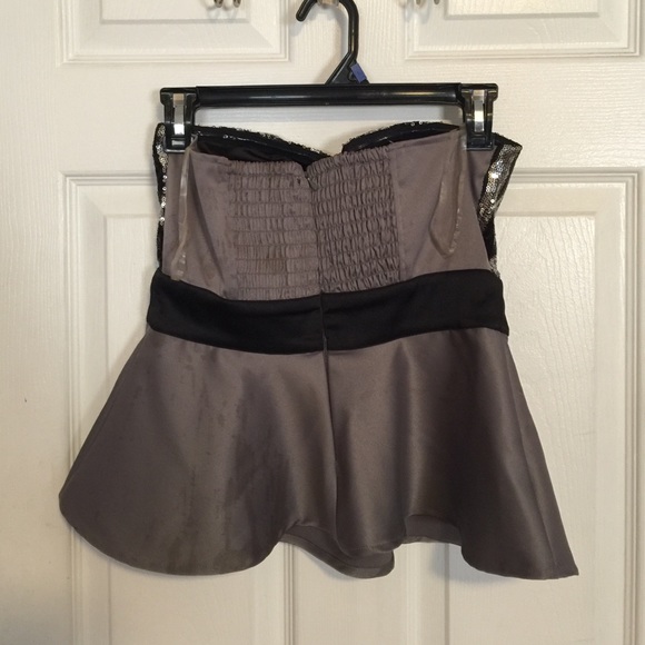 Sequins and metallic silver peplum shirt - Picture 3 of 4