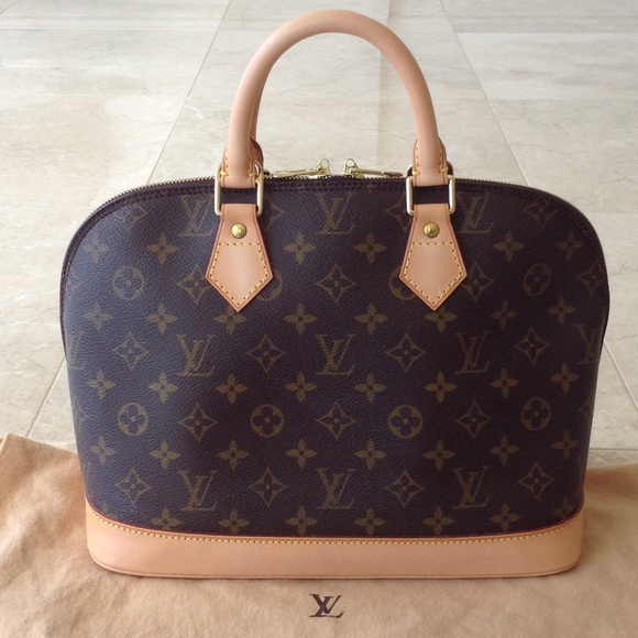 Louis Vuitton Handbags - Louis Vuitton Alma PM