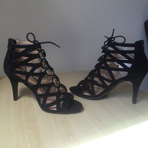 ✨Christian Siriano Madness Folie Heel ✨