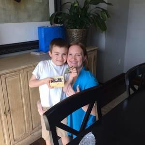 Meet your Posher, Kellie