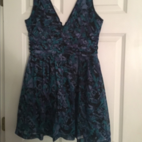 Floral lightweight dress - Picture 2 of 2