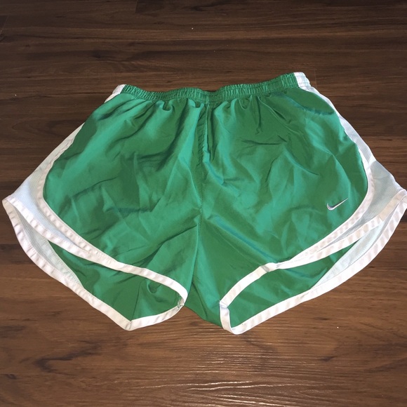 Nik Shorts