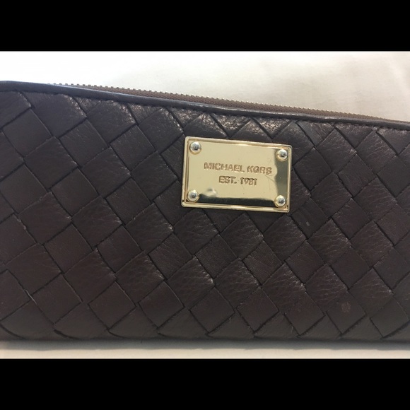 Michael Kors wallet/clutch