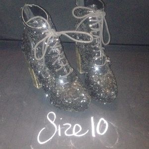 Size 10 Steve Madden Sequin Boots