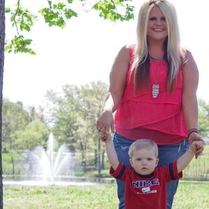 Meet your Posher, Apryl