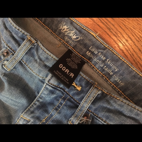 Jeans! - Picture 4 of 4