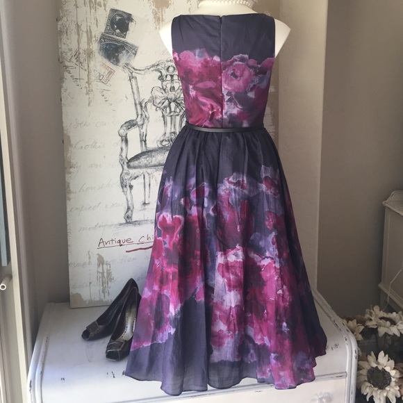 Dress - Picture 3 of 4