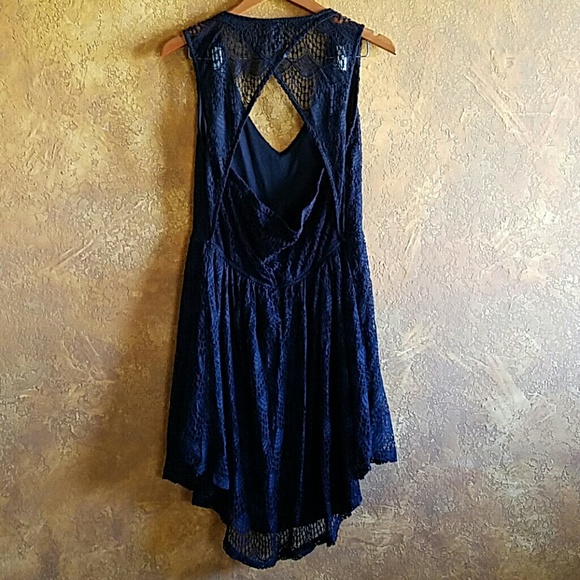 Black cutout dress - Picture 2 of 4