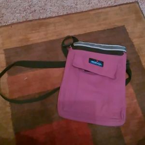 Kavu cross body purse