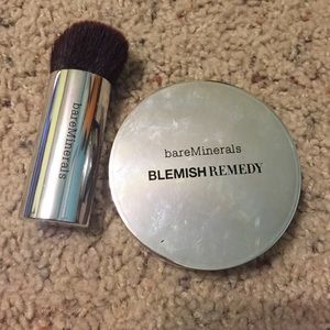 bareMinerals Blemish Remedy/Seamless Buffing Brush