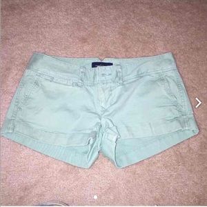 American Eagle "favorite short" - mint green
