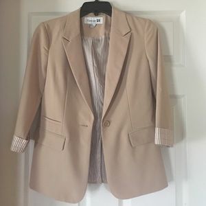 Forever 21 Tan / Cream / Khaki Professional Blazer