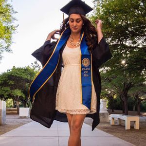 Meet your Posher, Esmeralda