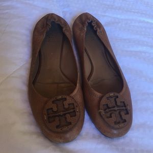 Tory Burch Camel Reva Flat