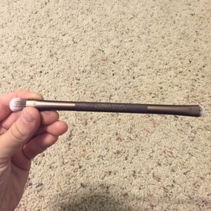 Naked Basics Double-Ended Brush