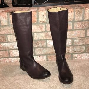 FRYE tall brown riding boots size 8.5