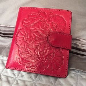Barley used leather wallet