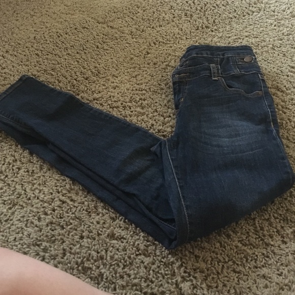 Eunina brand skinny jeans