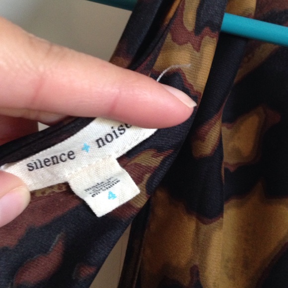 Silence+noise dress from urban outfitters - Picture 3 of 4