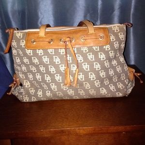 Dooney & Bourke shoulder bag