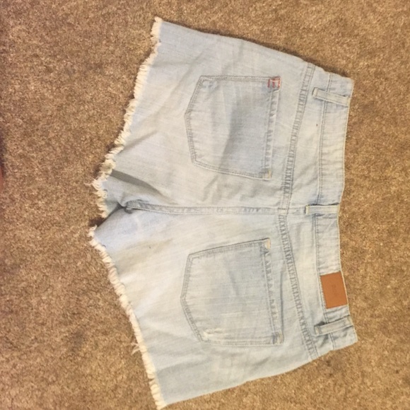Urban outfitters shorts - Picture 2 of 2