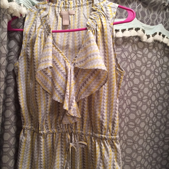 Stylish yellow and gray silky shirt! - Picture 1 of 4