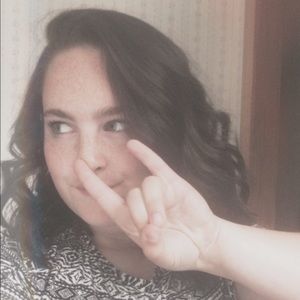 Meet your Posher, Delayne