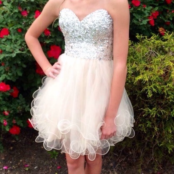 Homecoming/formal dress