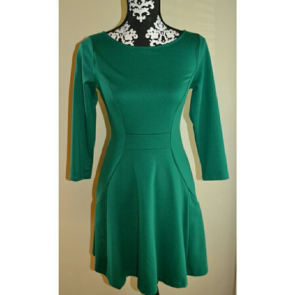 Dress - Picture 1 of 1