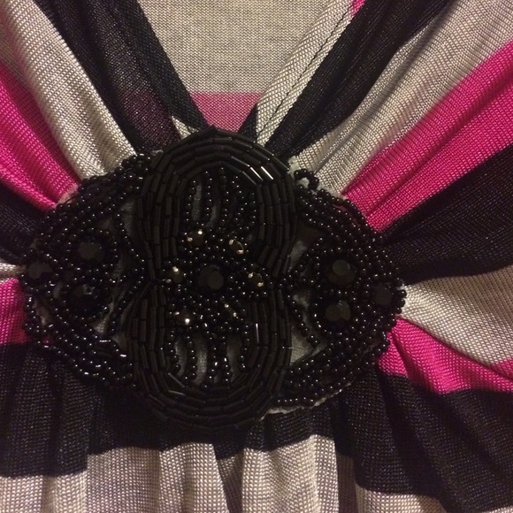 96% poliester 4% spandex . Cut corte - Picture 2 of 4