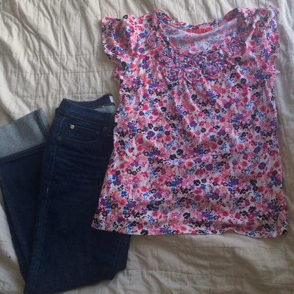 Floral knit top