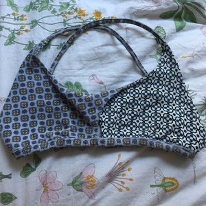 Urban outfitters bralette size M