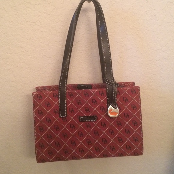 Dooney and Bourke purse