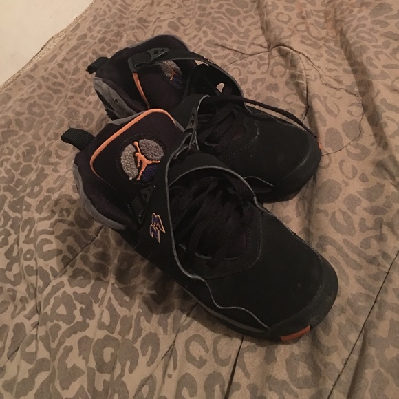 Jordan 8s
