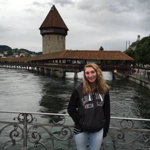 Meet your Posher, Melanie