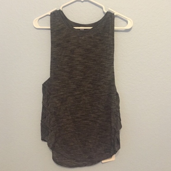 ❌SOLD❌Lululemon Var-City Muscle Tank - Picture 4 of 4