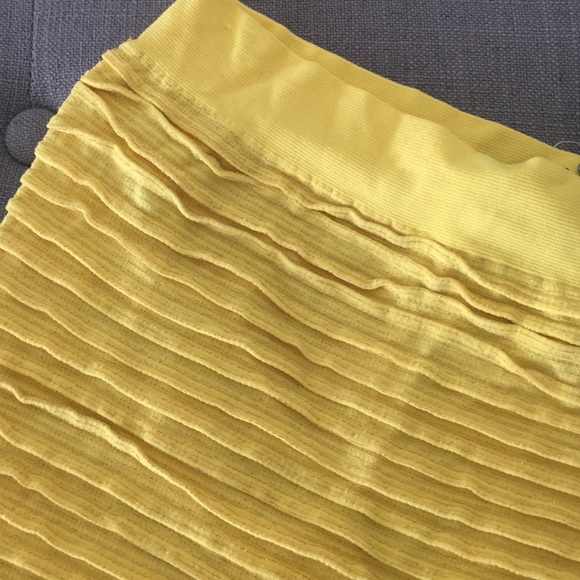 Bebe high waist metallic yarn pencil dress - Picture 2 of 4