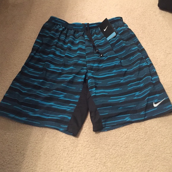 NWT MENS NIKE DRI FIT SHORTS
