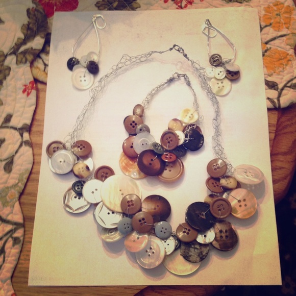 Handmade button statement piece set - Picture 1 of 1
