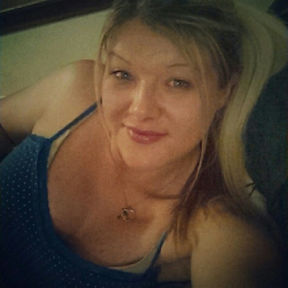 Meet your Posher, Kellie