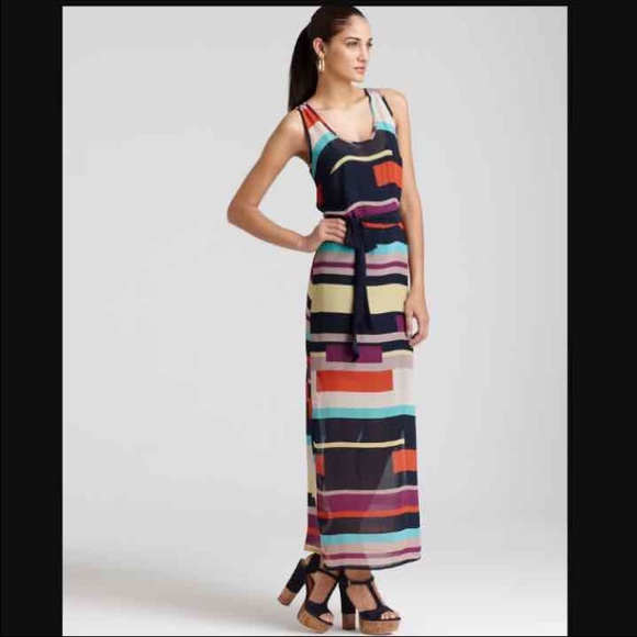 GUESS Maxi Dress Size XS - Picture 1 of 2
