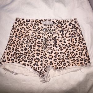 Cheetah print high waisted shorts