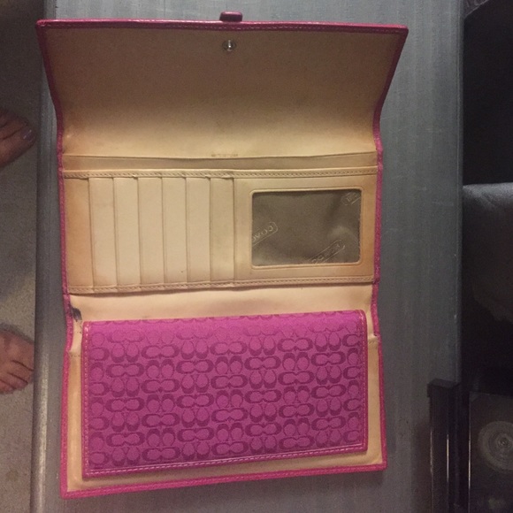 Coach Wallet - Picture 2 of 3