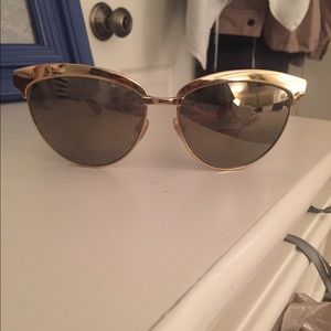 Gucci Gold Mirrored Cat Eye Sunglasses