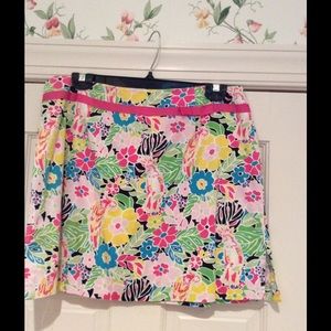 Colorful short