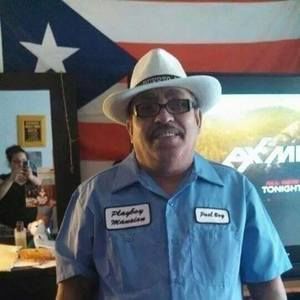 Meet your Posher, Carlos