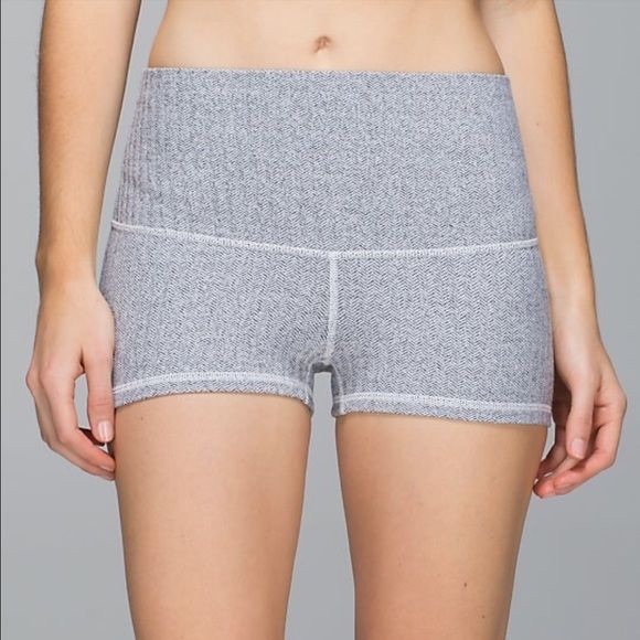 Lululemon Herringbone boogie shorts