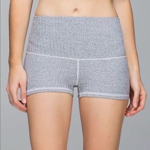 Lululemon Herringbone boogie shorts